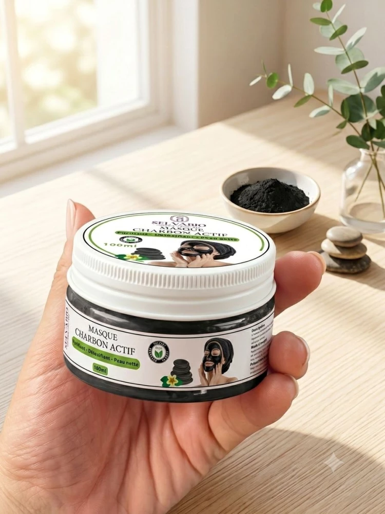 MASQUE VISAGE AU CHARBON ACTIF
